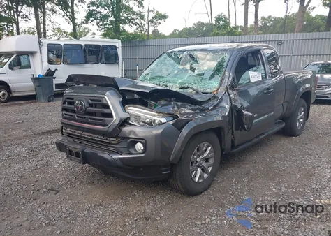 2018 Toyota Tacoma Sr5 V6 из США, поврежденный, VIN 5TFSZ5AN8JX150016